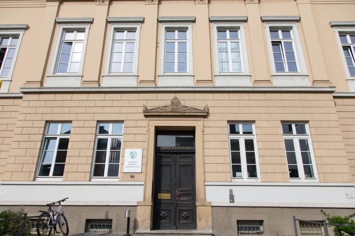 Der Prozess gegen soll Ende Juni vor dem Detmolder Landgericht beginnen.