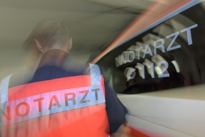 Die Rettungskräfte konnten dem 18-Jährigen nicht mehr helfen. (Symbolbild)