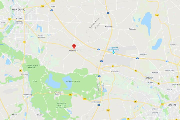 Zwischen Leipzig und Halle (Saale) in nördlicher Richtung passierte das Unglück.