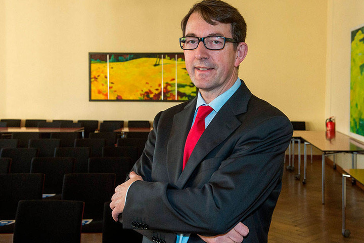 Winfried Kluth (59), Professor für Öffentliches Recht in Halle, hält die Pläne der Stadt für nicht rechtmäßig.