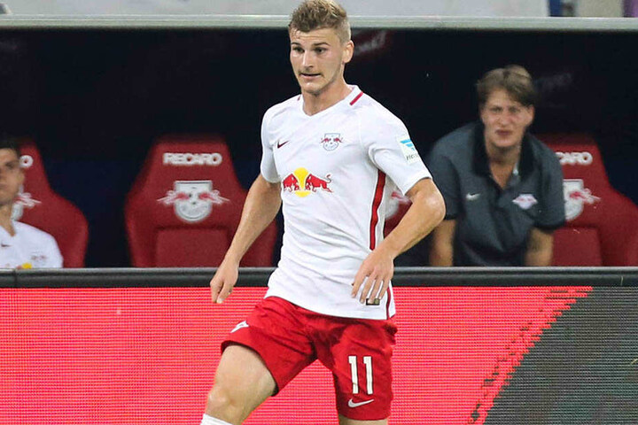 Der Neuzugang vom VFB Stuttgart fühlt sich im Leipziger Sturm neben Yussuf Poulsen pudelwohl.