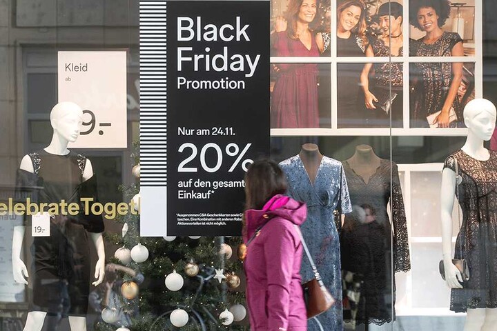 Der Shoppingtag "Black Friday" hat sich auch in Dresden bewährt.