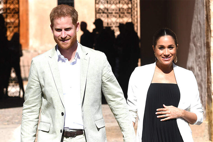 Die schwangere Herzogin Meghan (37, rechts)