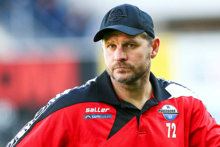 Paderborns Trainer Steffen Baumgart beobachtete den Pokalgegner zweimal höchstpersönlich im Alfred-Kunze-Sportpark.