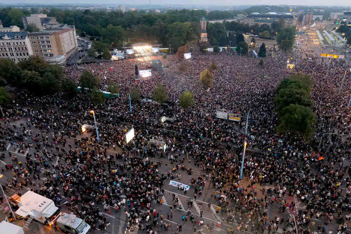 Das Mega-Konzert #wirsindmehr im Herbst 2018 war eine Reaktion auf die Nazi-Aufmärsche in Chemnitz.