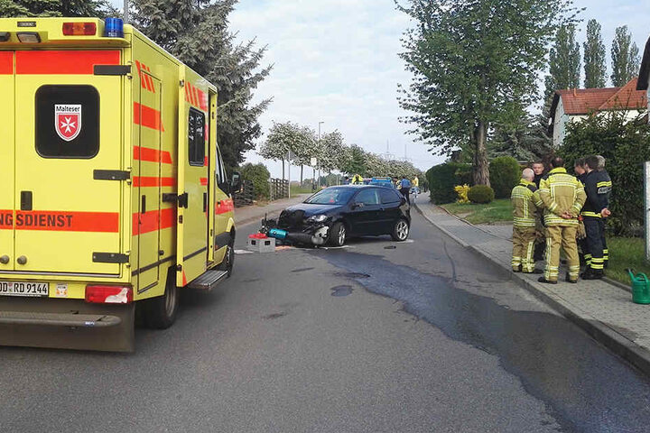 Ein 22-jähriger Moped-Fahrer wurde verletzt.