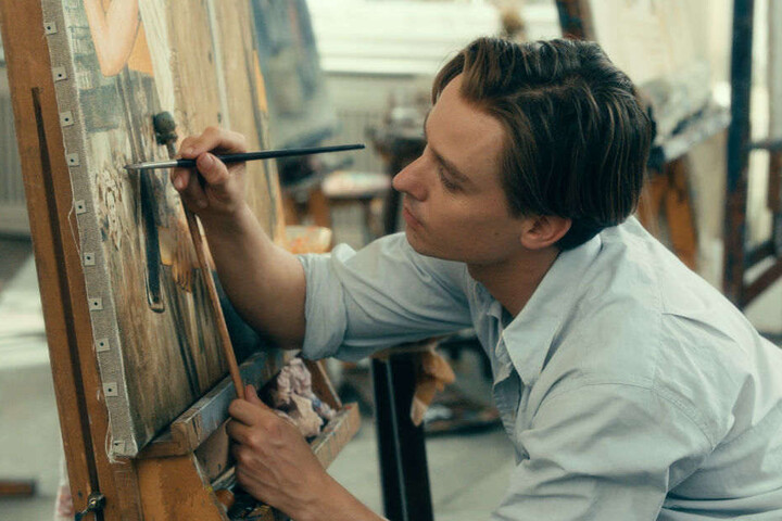 Tom Schilling als Künstler Kurt Barnert in seinem neuen Film "Werk ohne Autor".