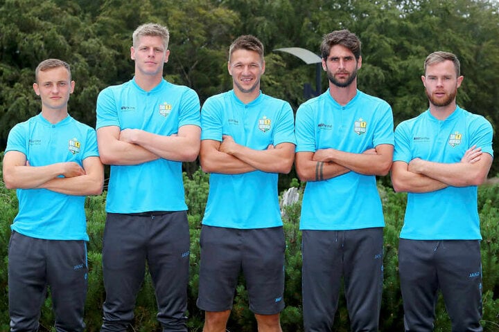 Nils Blumberg (v.l.) bildet mit Torwart Jakub Jakubov, Daniel Frahn, Niklas Hoheneder und Tobias Müller den Mannschaftsrat des CFC.