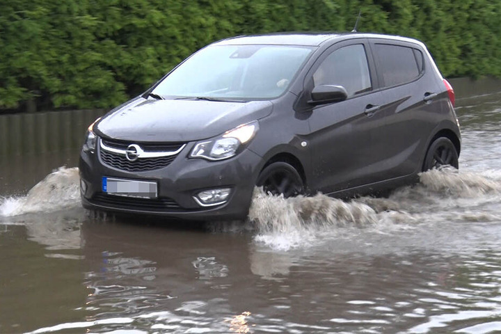 Die einen wurden vom Hochwasser getroffen...
