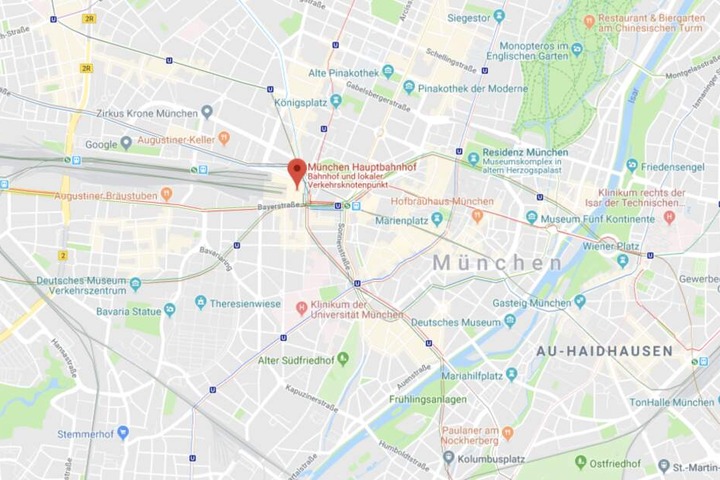 Eine junge Frau aus den Vereinigten Staaten wurde am Hauptbahnhof in München sexuell belästigt.