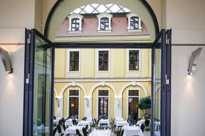 Das Bellevue ist das größte Hotel Dresdens.