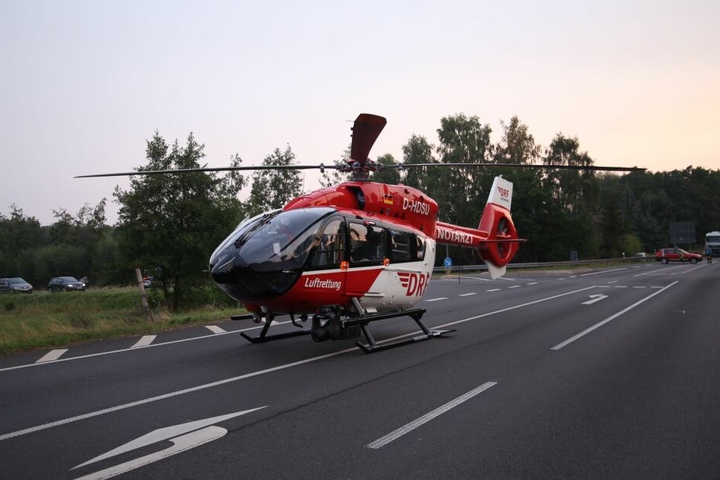 Der Junge musste mit einem Rettungshubschrauber in die Klinik gebracht werden.