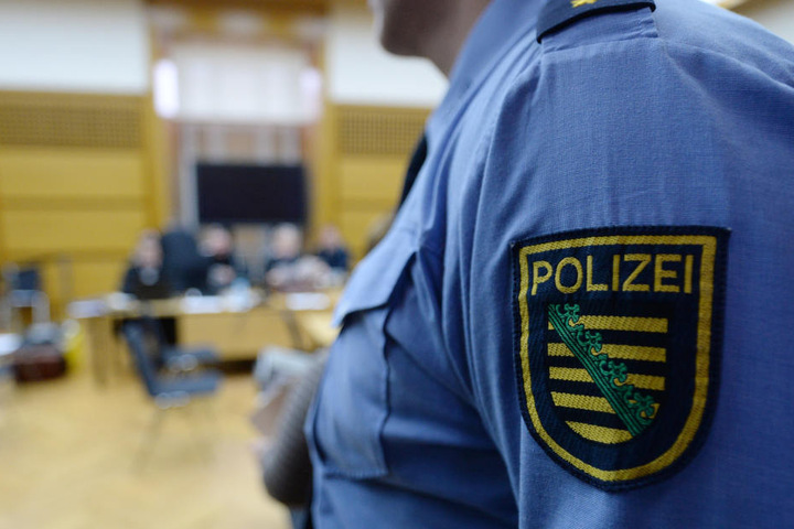 Die Polizei nahm den 16-Jährigen fest.