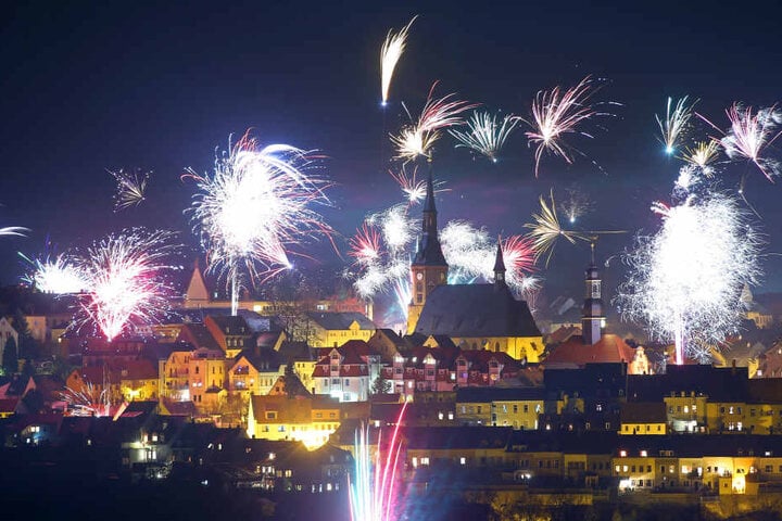 Auch Waldenburg feierte mit einem prächtigen Feuerwerk ins neue Jahr.