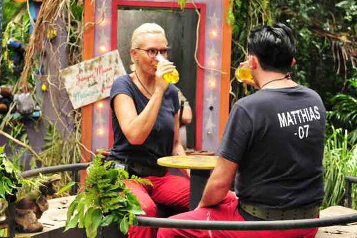 Entsetzen im Camp: Natascha Ochsenknecht hat's erwischt! Sie flog an Tag 12 raus.