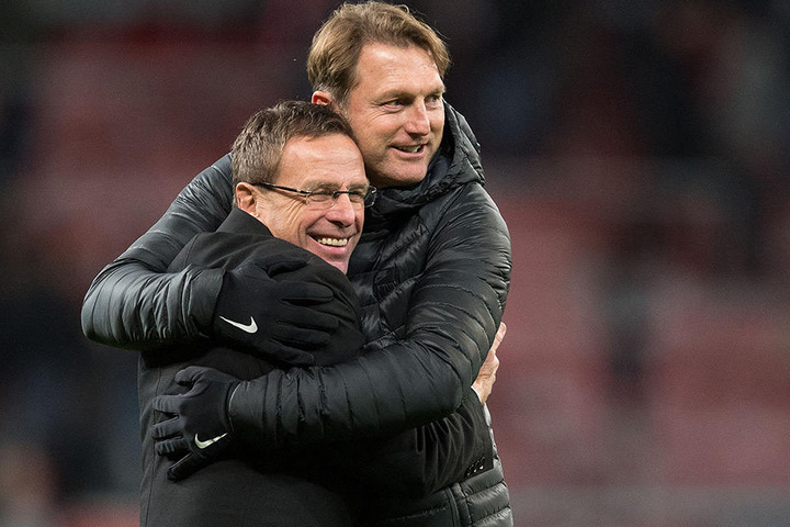 Auch mit RB-Trainer Ralph Hasenhüttl (49) scheint die Chemie zu stimmen.