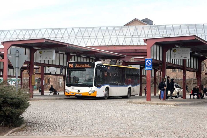 Zwickauer Hartz-IV-Empfänger sollen Busse und Bahnen nach Wollen der Grünen vergünstigter nutzen können.