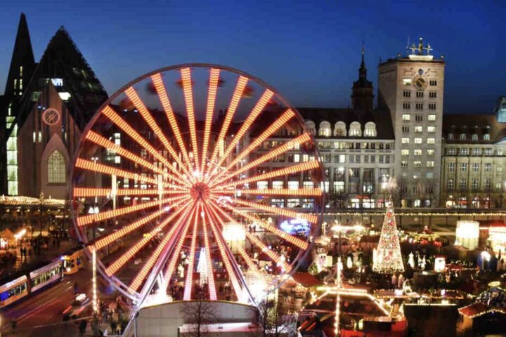 Seit dem Dienstag hat der Weihnachtsmarkt in Leipzig geöffnet.