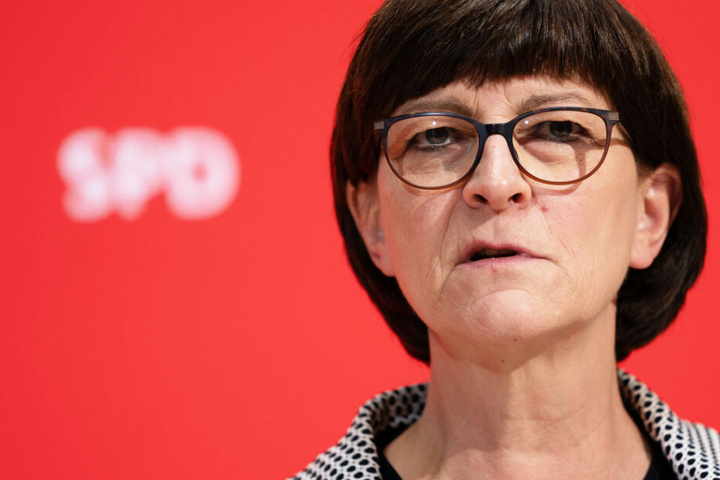 Partei-Chefin Saskia Esken besucht die Winterklausur der bayerischen SPD-Landtagsfraktion.