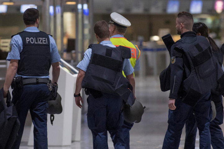 Die Bundespolizei nahm den Beißer mit zur Wache. (Symbolbild)