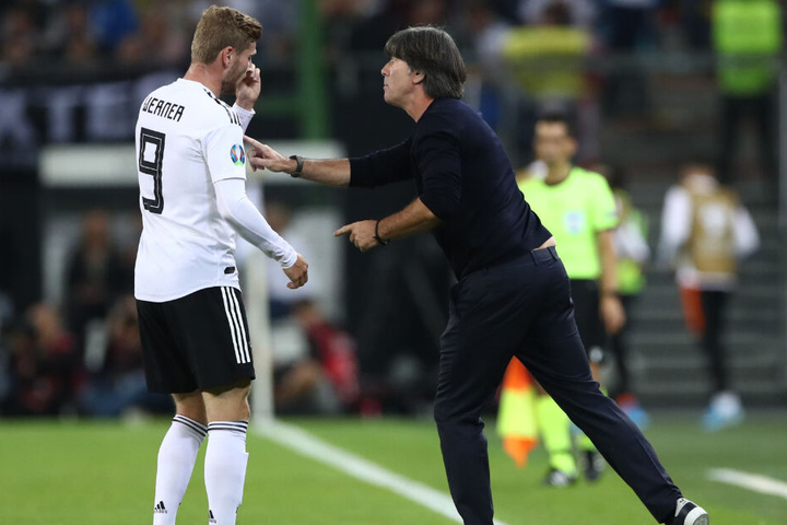 Vor seiner Entscheidung holte sich Timo Werner (23) auch Rat von Bundestrainer Joachim Löw.