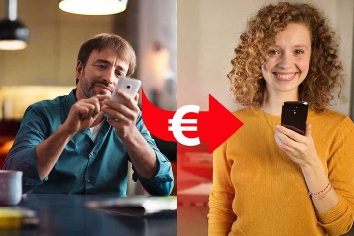 Einfach einen Kontakt auswählen, den Betrag eingeben
und dann wird das Geld verschickt. Bis 30 Euro geht das sogar ohne TAN!