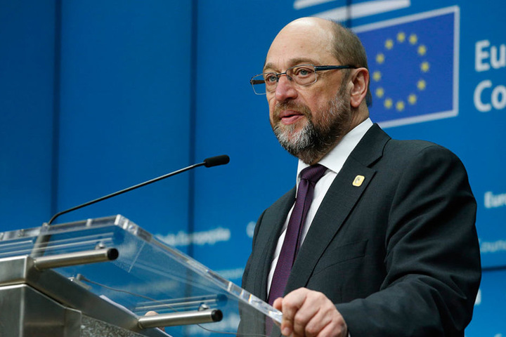 Martin Schulz scheidet nun offensichtlich freiwillig aus dem Rennen um die Kanzlerkandidatur.