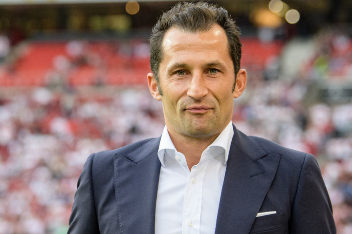 Hasan Salihamidzic bestätigte: Der FC Bayern München war an Jadon Sancho interessiert.