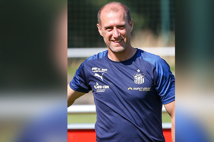 FSV-Trainer Joe Enochs.