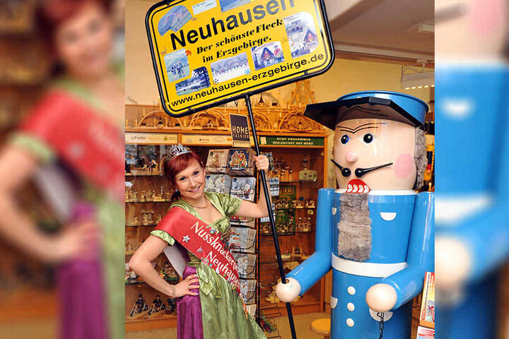 Prinzessin Manja gehört zum Hofstaat im Nussknackermuseum in Neuhausen.