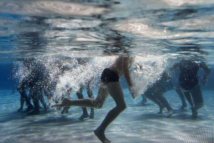 Schwimmen in der Nacht? Das geht am Samstag in Ottmannshausen.