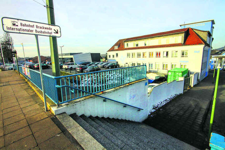 Der Zugang von der Stadtbahn zum Bahnhof und Fernbusbahnhof soll barrierefrei werden.