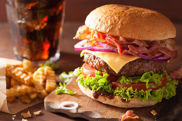 Eine Ursache für Fettsucht: Zu viel Fastfood.