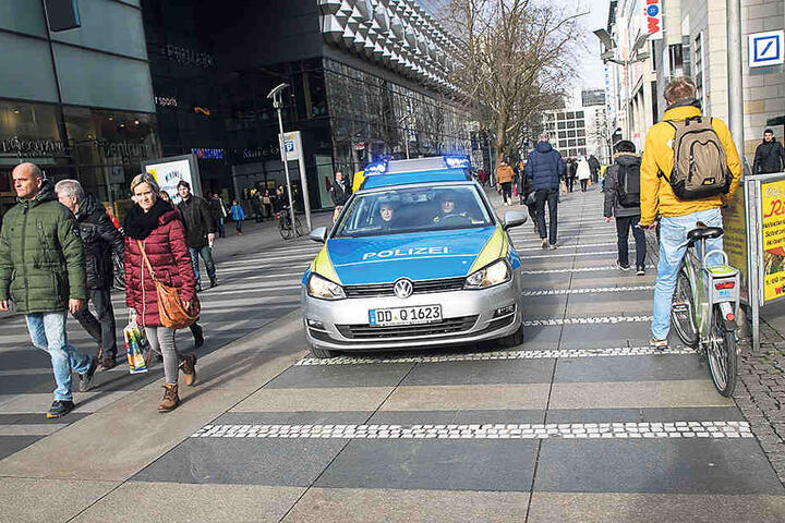 Doch immer wieder muss hier die Polizei vorfahren, weil Diebe gefasst werden.