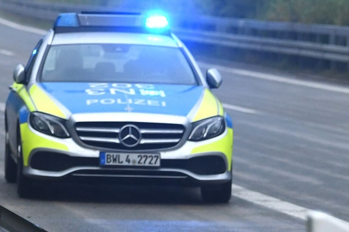 Bisher konnte der junge Mann nicht von der Polizei gefunden werden. (Symbolbild)