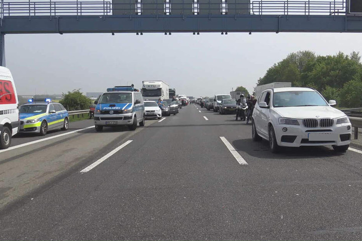 Auf der A61 südlich von Bonn bildete sich ein langer Stau.