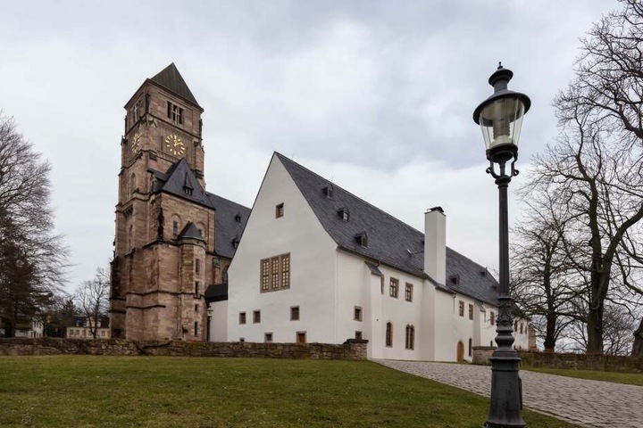 Im Schloßergmuseum ist ab Sonntag die Ausstellung "und neues Leben blüht aus den Ruinen!" zu sehen.