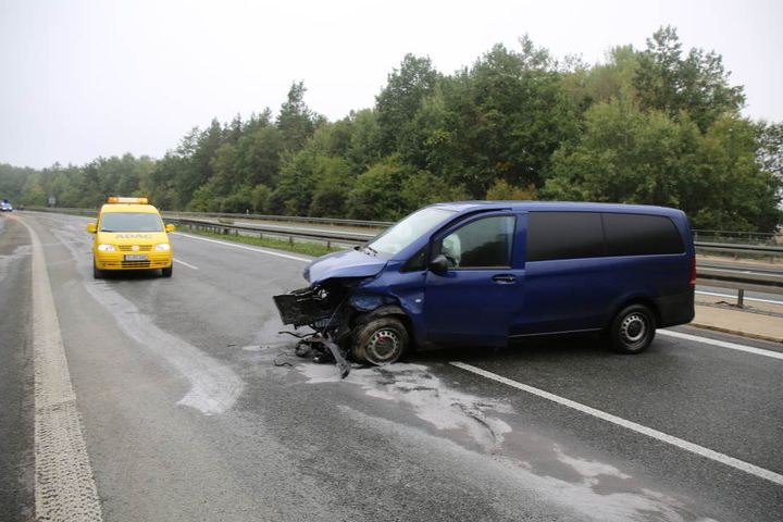 Die A72 musste zeitweise voll gesperrt werden.