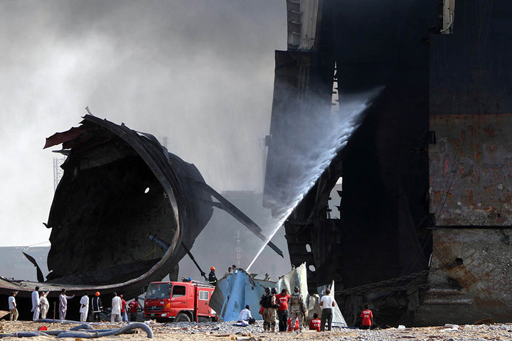 Die Abwrack-Werft gilt als eine der größten Schiffsfriedhöfe der Welt.
