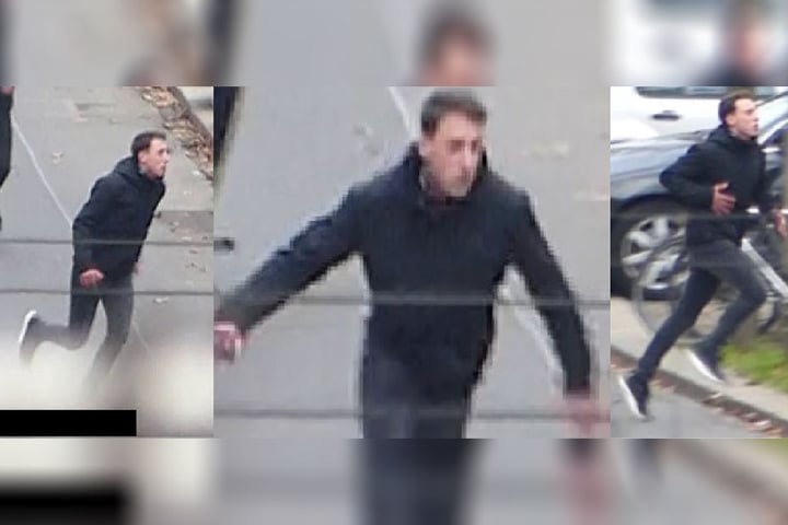 Dieser vermutliche Krawallmacher zeigte sich gänzlich unvermummt, er könnte gut erkannt werden.