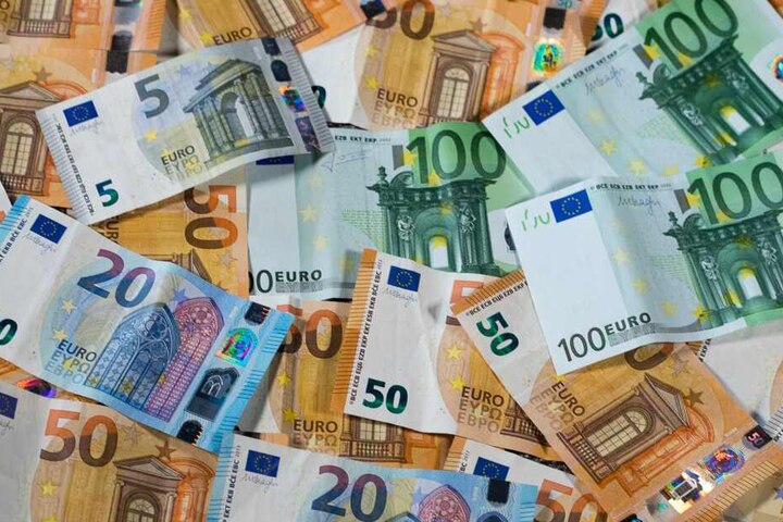 Über 1,7 Millionen Euro kann sich ein Mann aus Unna freuen. (Symbolbild)