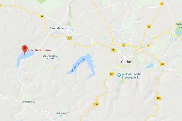 Die 20 Millionen Kubikmeter fassende Talsperre liegt westlich von Goslar in Niedersachsen.