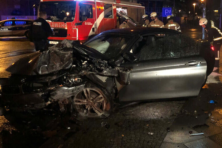 Der Mann wurde bei dem Unfall schwer verletzt.