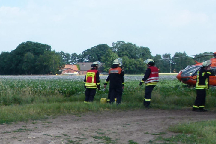 Ein Rettungshubschrauber wurde zur Unfallstelle gerufen.