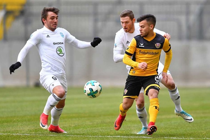 Sascha Horvath (re.) wurde in die U21 von Österreich berufen.