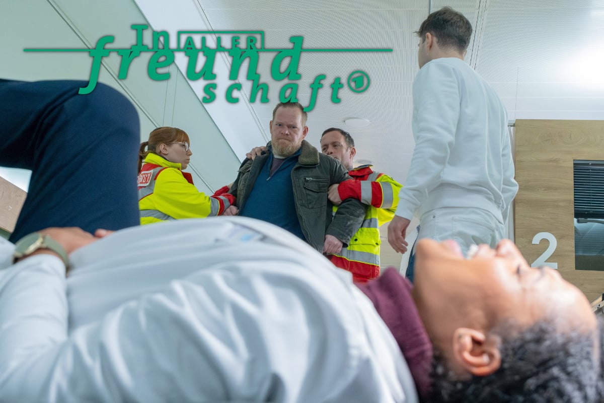 In-aller-Freundschaft-Dr-B-hm-bei-Attacke-verletzt-pl-tzlich-steht-der-T-ter-im-Zimmer