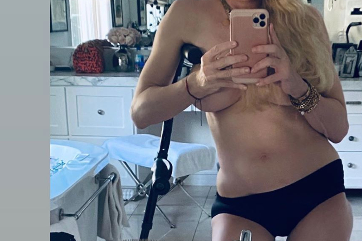 Whatsapp über nackt bekommen selfies Private Nacktbilder