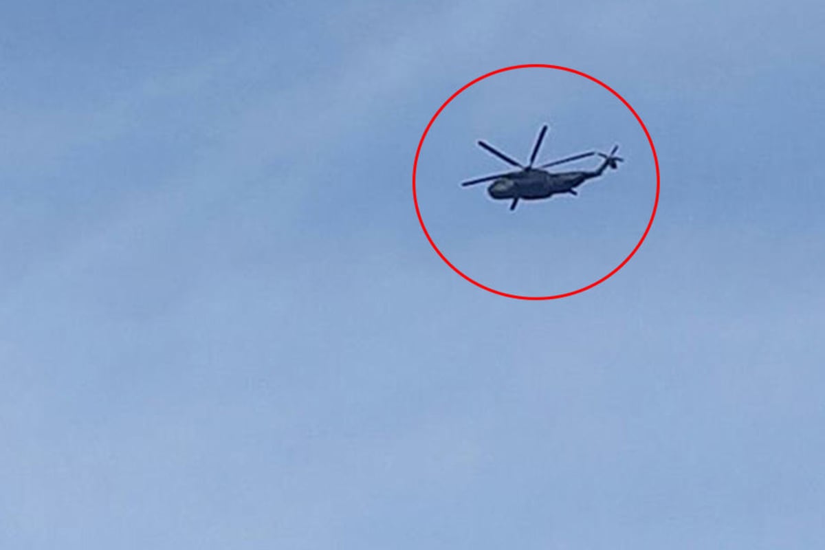 Drei große Hubschrauber über Dresden Warum flog die Bundeswehr über