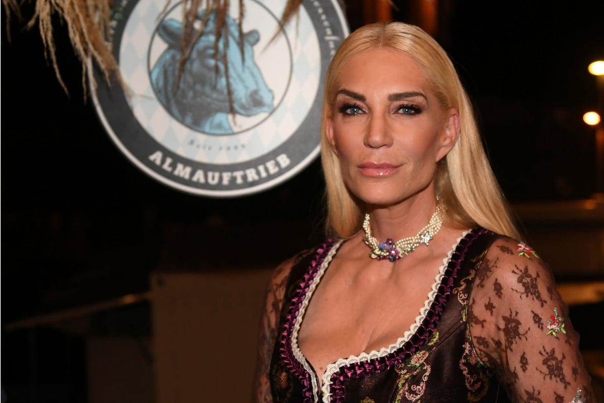 hei-hei-er-sarah-kern-dschungelcamp-star-macht-sich-vor-dem-start