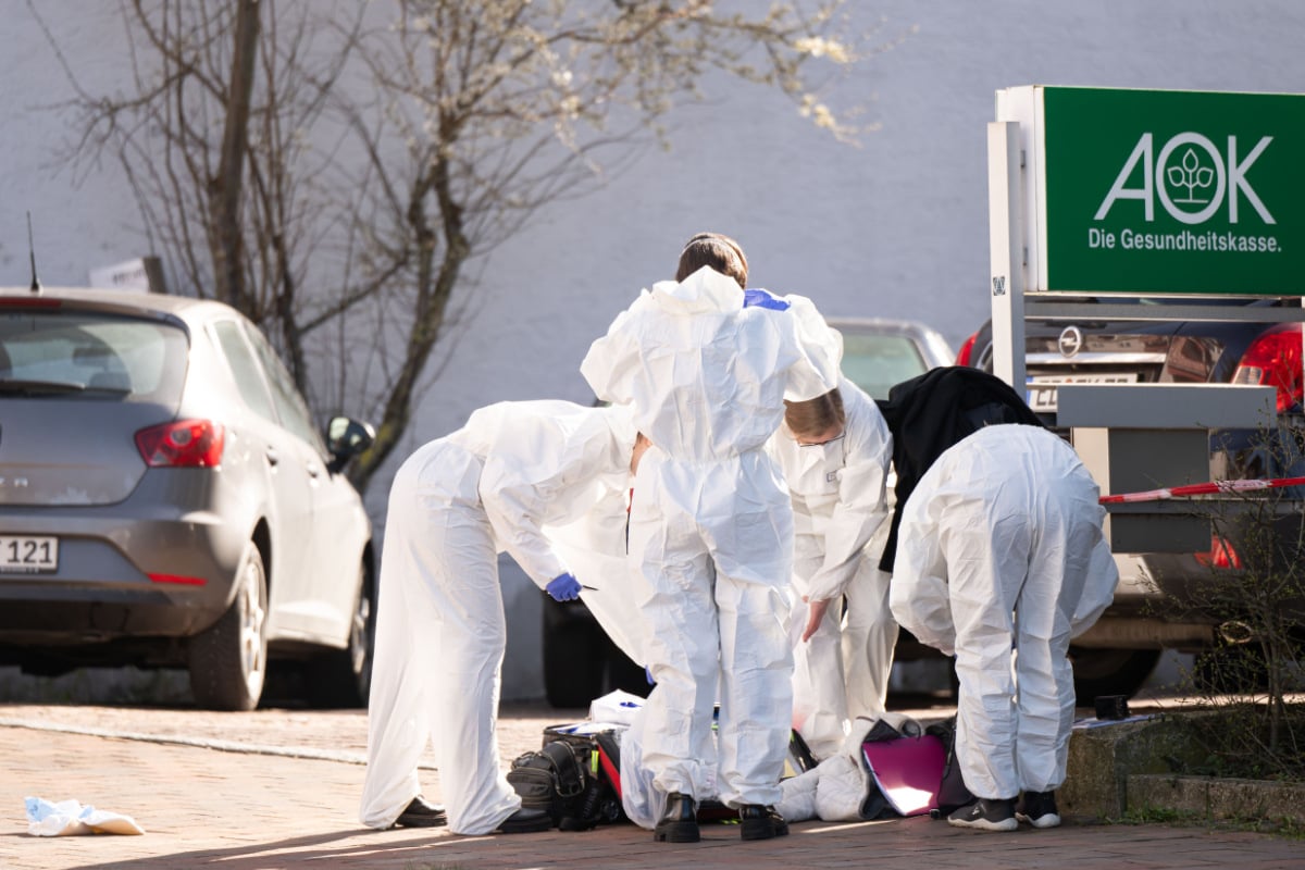 Leiche mitten in Freising entdeckt: Frau unter Tatverdacht festgenommen